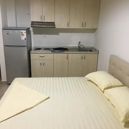 Appartement Alexander & *