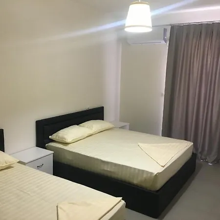 Alexander & Appartement Durrës