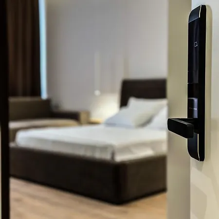 Alexander & Appartement Durrës