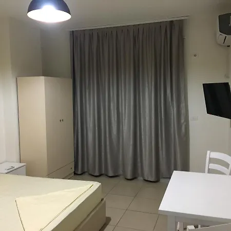 公寓 Alexander & Durrës