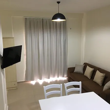 Alexander & Apartment