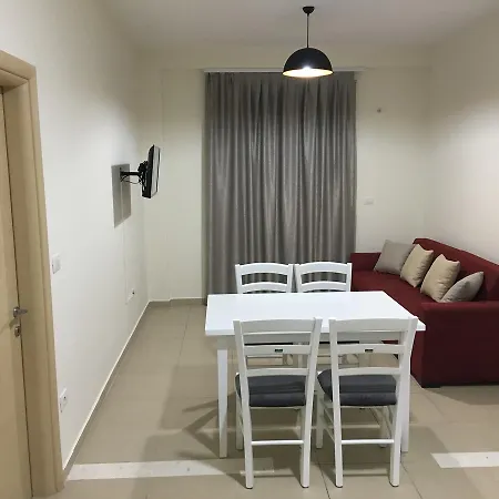 Alexander & 公寓 Durrës